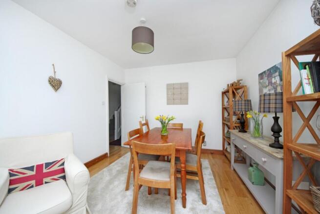 Lynton Avenue  (4).jpg