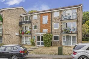 23, Armadale Court, Reading RG30 2DF