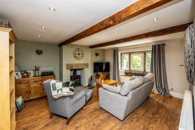 2 bed House for sale Image 7