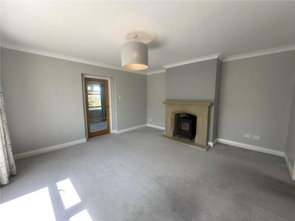 2 bed Detached Bungalow to rent Image 7