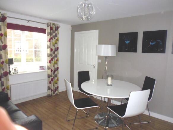 Living/Dining Area