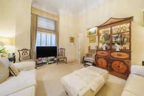 Flat 2, 8, Nevern Square, London SW5 9NW