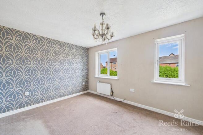 3 bed Semi-Detached for sale Image 9