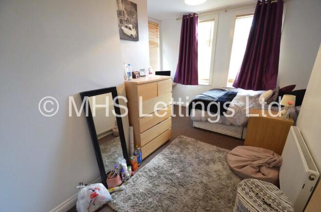 5 bed Terraced to rent Image 11