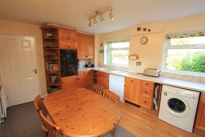 Kitchen/Breakfast Room