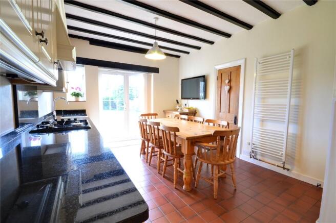 Kitchen/Breakfast