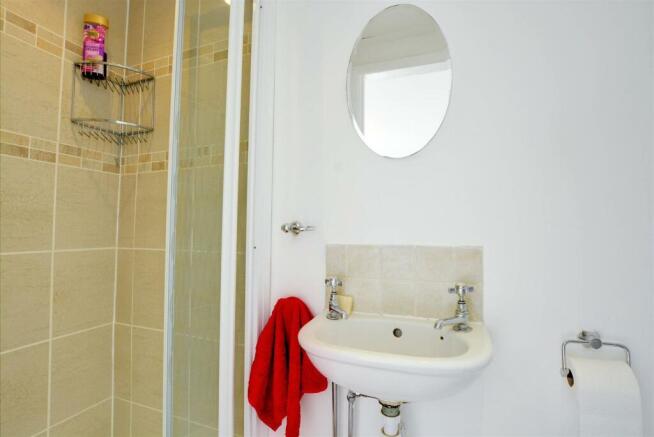 Ensuite 2_2.jpeg