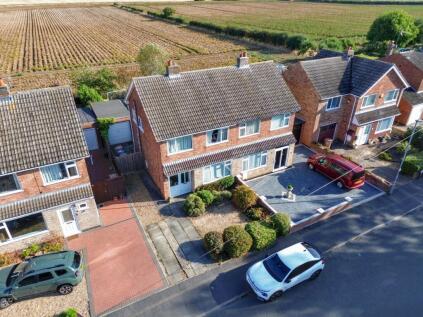 Oak Road, Glinton, Market Deeping, PE6