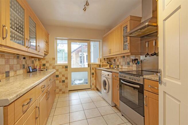 Kitchen-2.jpg