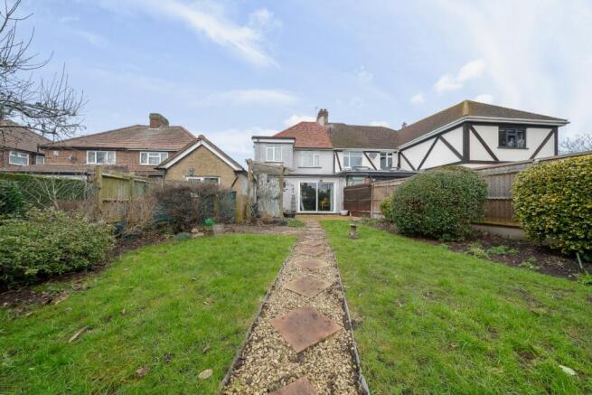 Station Road, Langley, Slough, Berkshire, SL3 photo 4
