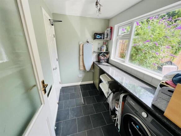 Utility Room.JPG