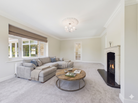 4 bed Detached Bungalow for sale Image 11