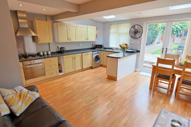 Kitchen / Diner