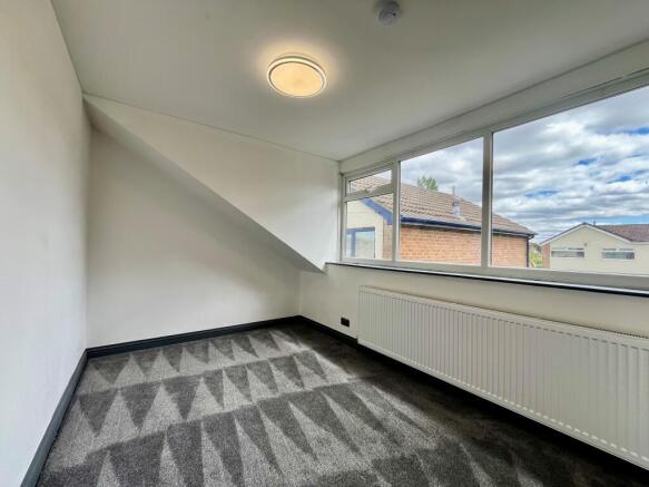 4 bed Detached to rent Image 10