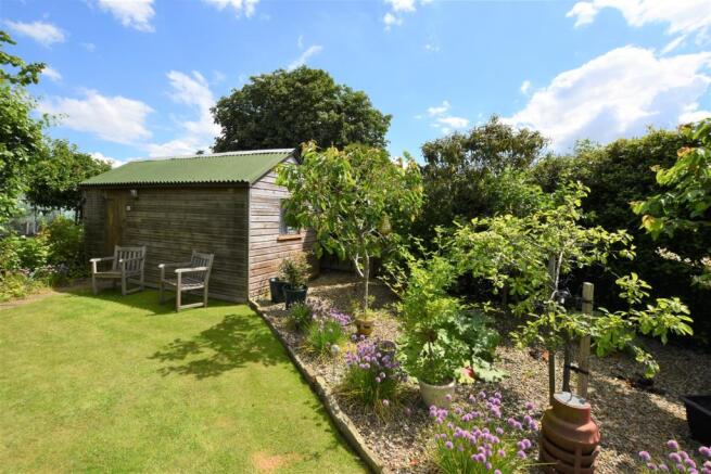 Outbuilding-Shed.jpg
