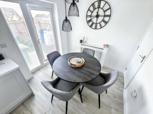 2 bed End of Terrace for sale Image 5