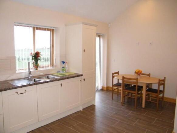 Kitchen/Breakfast RM