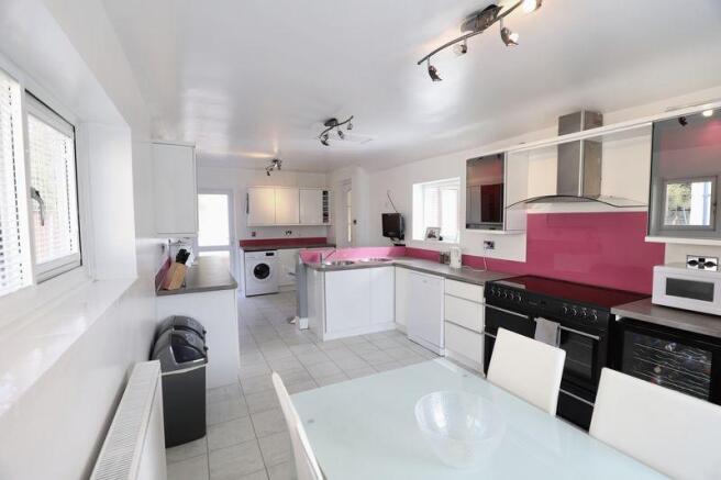 Kitchen 1