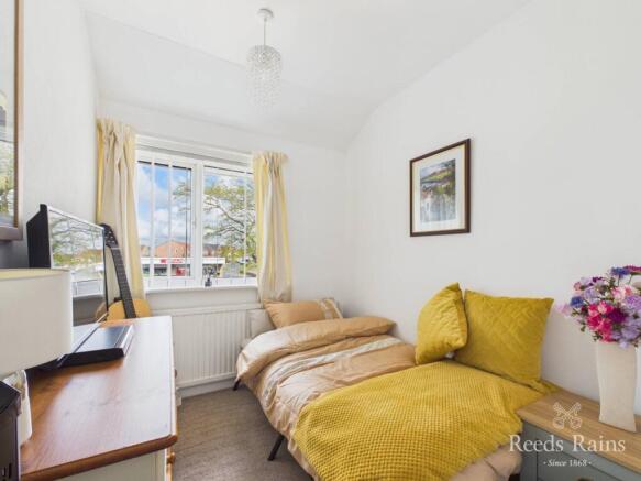 3 bed Semi-Detached for sale Image 8