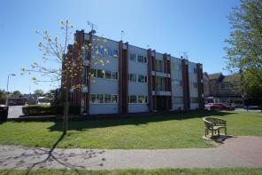 2, 115 Roxbury House, Station Road, Birchington CT7 9RE
