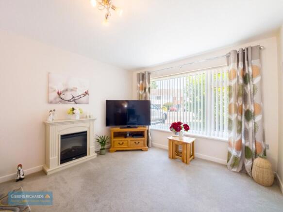 Rosary Drive, Bridgwater, TA6 photo 2