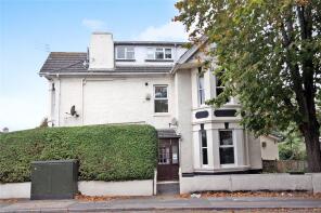 Flat 2, 3, Crabton Close Road, Bournemouth BH5 1HL