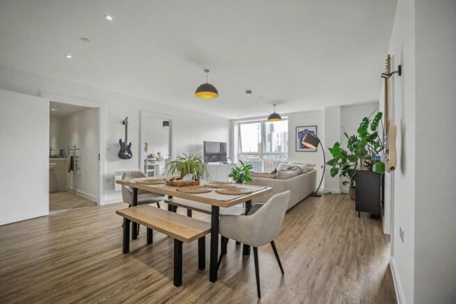 104 Victory Place - Image 2