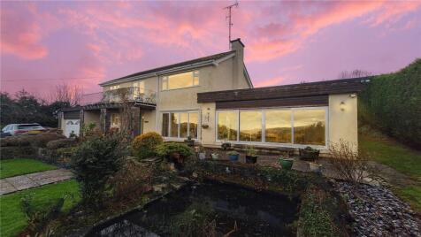 Cadnant Park, Conwy, LL32