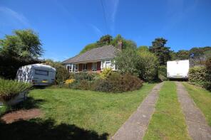 20, Lancaster Drive, Poole BH18 9EL