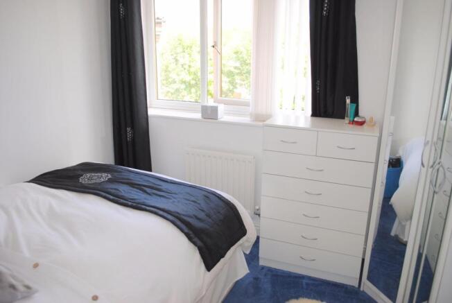 Bedroom 2.JPG