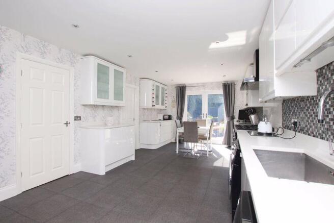 Kitchen diner