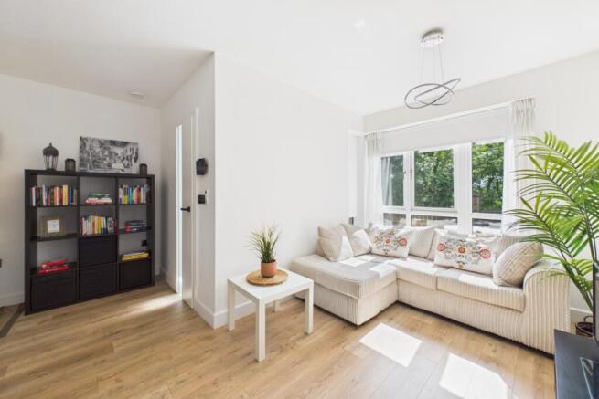 1 bed Apartment for sale Image 4