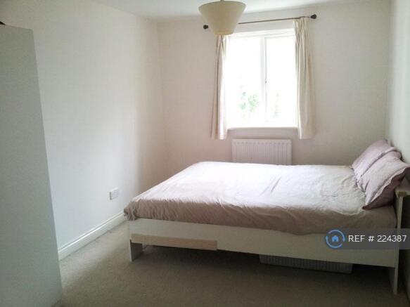 Bedroom1 (Ensuite)