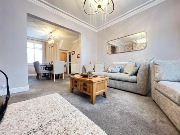 3 bed Terraced for sale Image 8