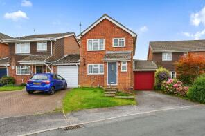 45, Eridge Drive, Crowborough TN6 2TJ