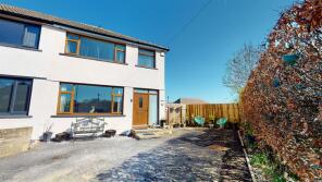24, Daleson Close, Northowram, Halifax HX3 7JF