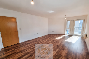 Flat 23, 4, Lyons Way, Slough SL2 5BZ