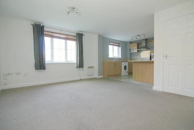 LIVING/KITCHEN