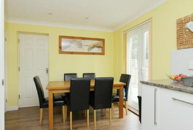 Kitchen/Dining Room