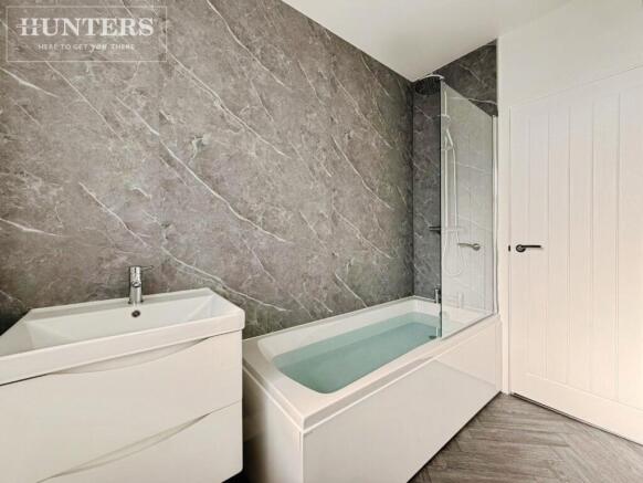 2 bed Terraced to rent Image 8