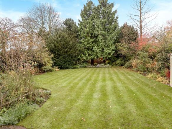 South Facing Gardens