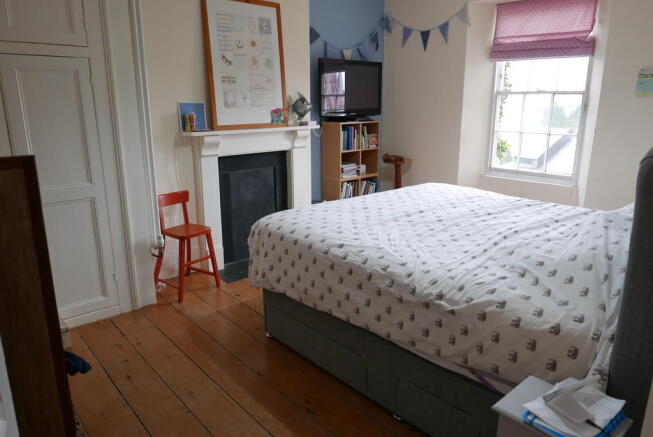 Photo 6