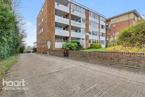 11, 351 Lupus Court, Grange Road, Upper Norwood, London SE19 3BS