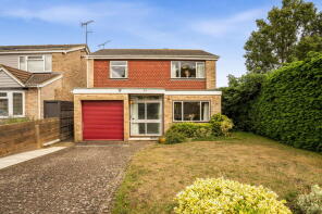 34, The Crest, Sawbridgeworth CM21 0ES