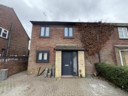 10, Robins Close, Woodston, Peterborough PE2 9PT