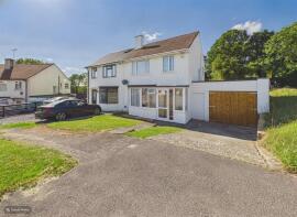35, Garston Crescent, Calcot, Reading RG31 4XL