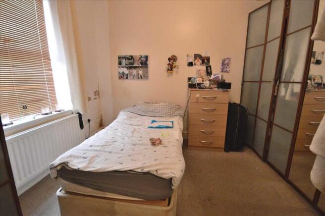 BEDROOM (1)