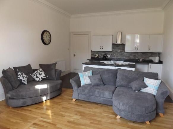Kitchen/Lounge