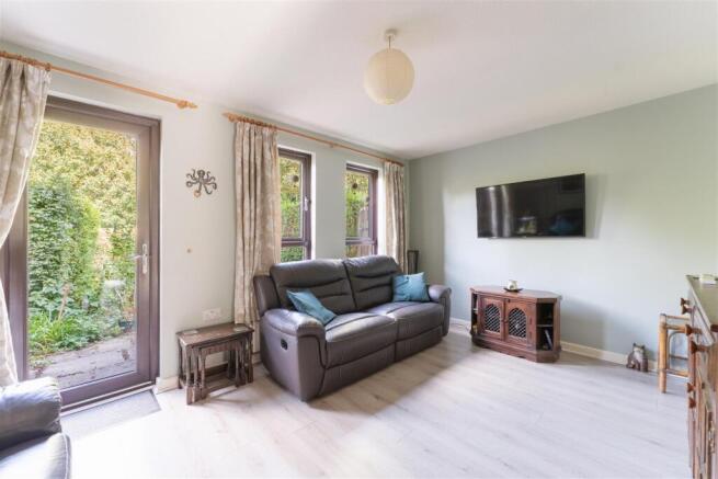 3 - sitting room.jpg