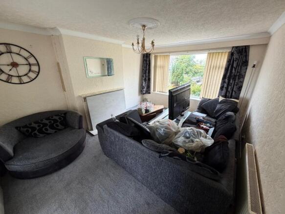 3 bed Semi-Detached for sale Image 4